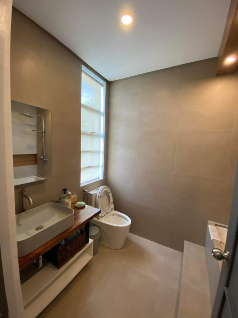 South Forbes Tokyo Mansion Extraordinary House In Silang, Cavite