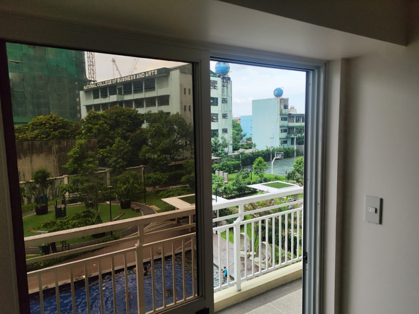 2 BR Condo Unit At DMCI Infina Towers Quezon City