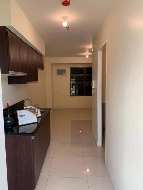 Studio Unit At Aurora Escalades Quezon City By RLC Residences