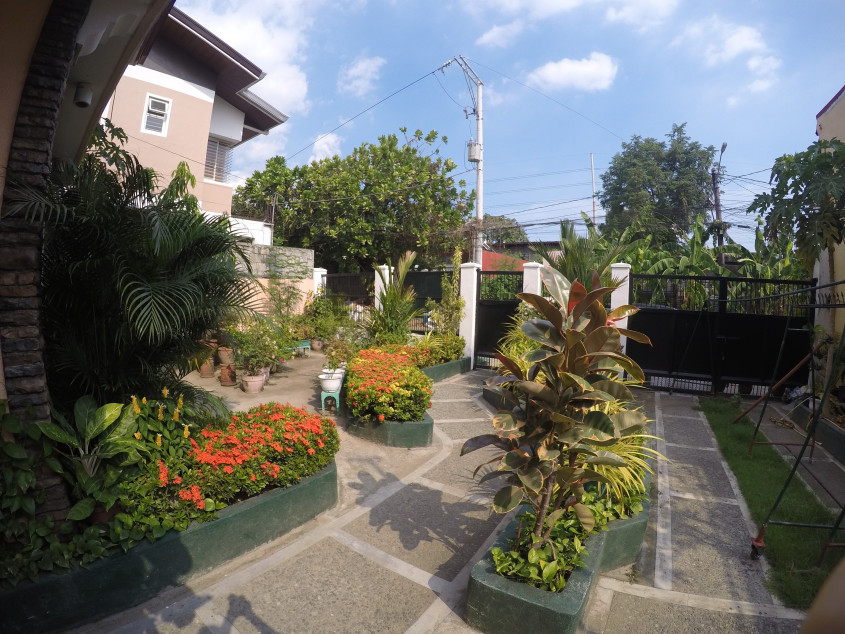 House Adn Lot For Sale - Vermont Park Executive Village Subdivision (Antipolo, Rizal)