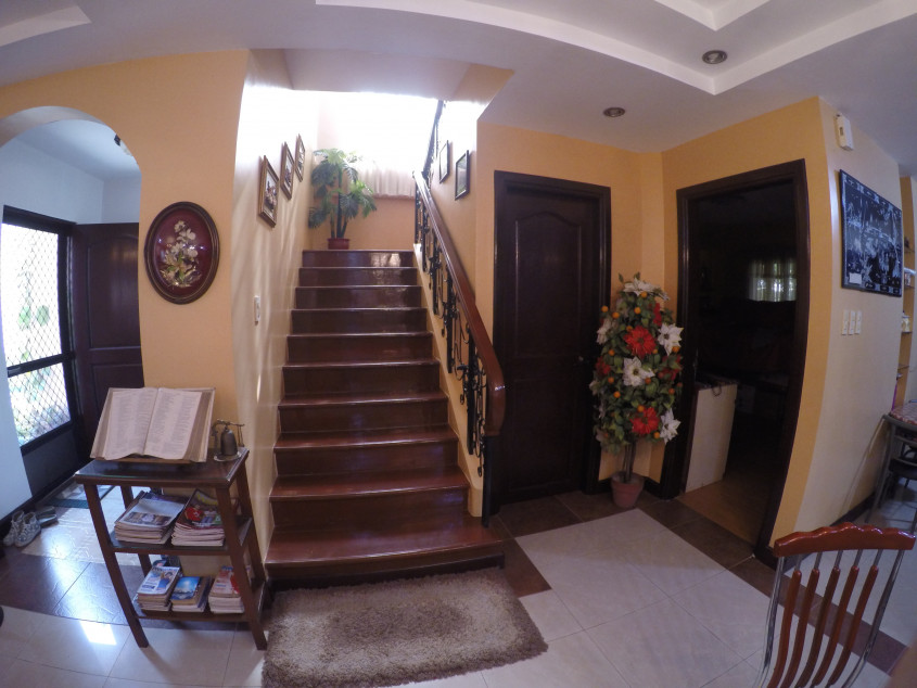 House Adn Lot For Sale - Vermont Park Executive Village Subdivision (Antipolo, Rizal)