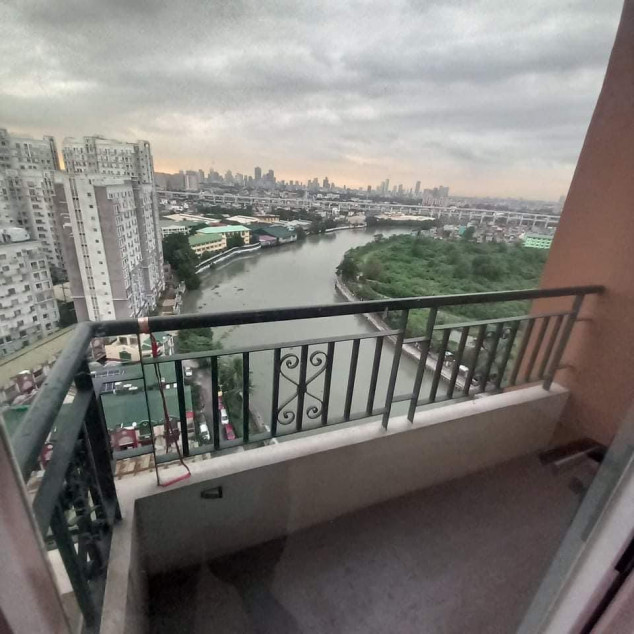 2 BR Condo Unit For Rent At River Green Residences Sta. Ana, Manila