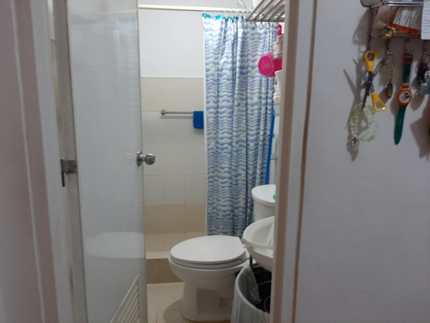 1 Bedroom Deluxe & With Balcony Facing Taft Avenue