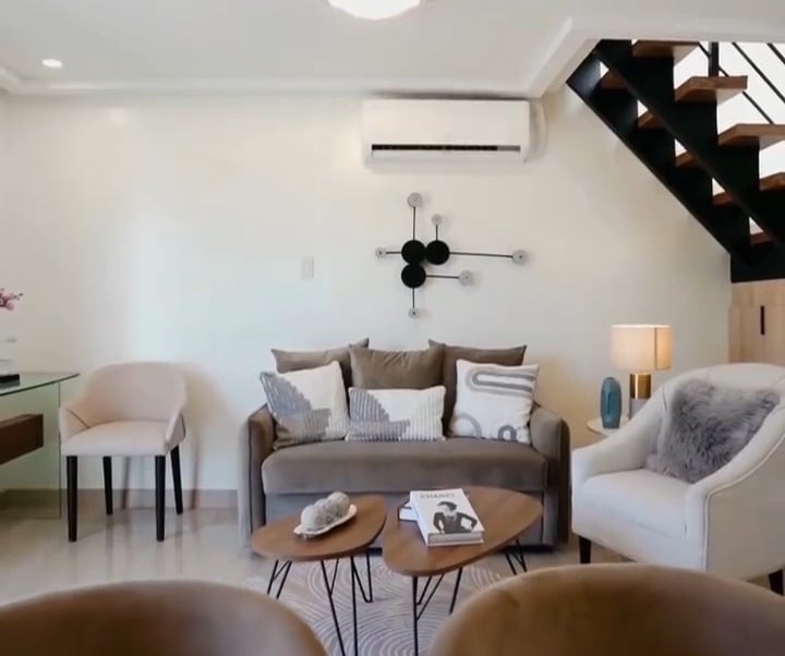 House & Lot / MMH Residencias De Francesca/Single Detached House In Rodriguez, Rizal