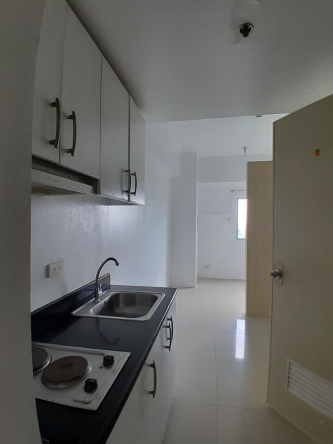 1 BR Condo Unit At Jazz Residences Makati