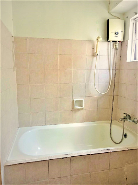 Unfurnished 2 Bedroom Unit At Kingswood Makati Condominium