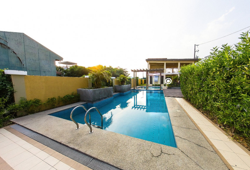 Rush Pasalo- Coho Hermosa By Crown Asia Las Piñas City