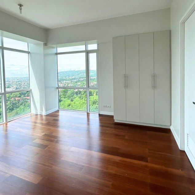 Ready for Occupancy Condo Unit for Sale - Marco Polo Residences