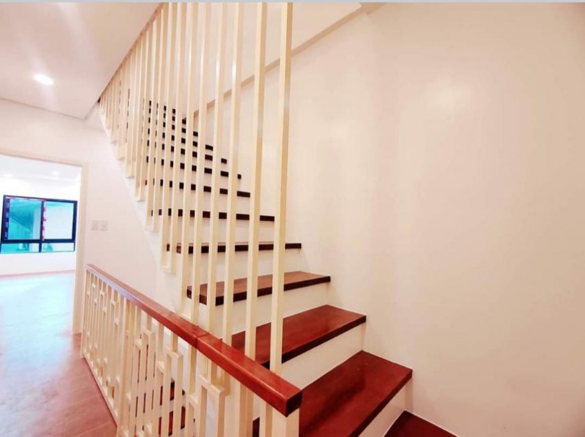 Townhouse For Sale In Sampaloc Manila