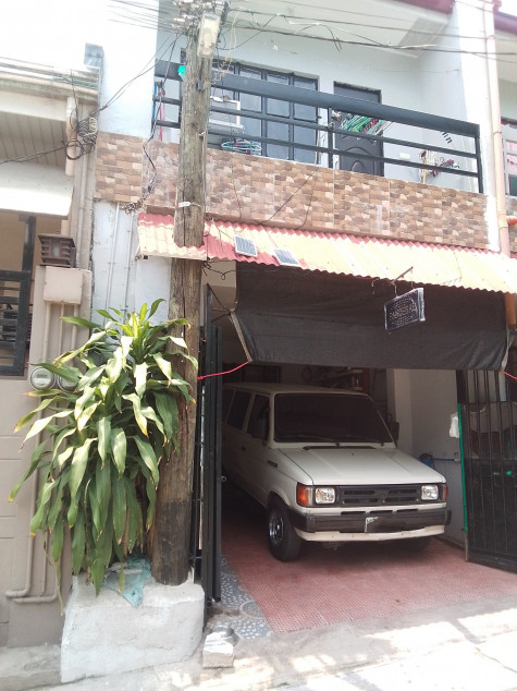 Rush Sale: Duplex Type Newly Renovated House And Lot In Caloocan, Metro Manila