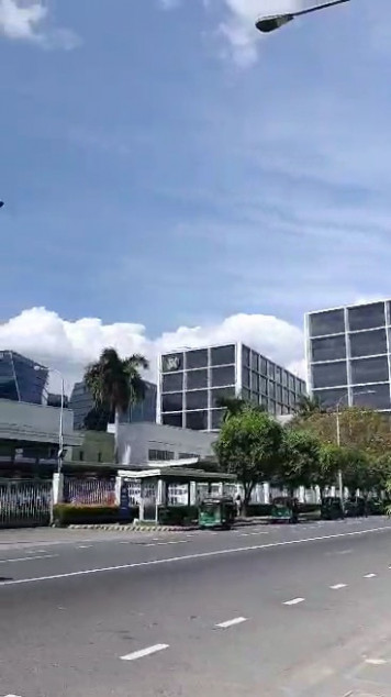 Condo Unit In MOA Complex Pasay For Sale