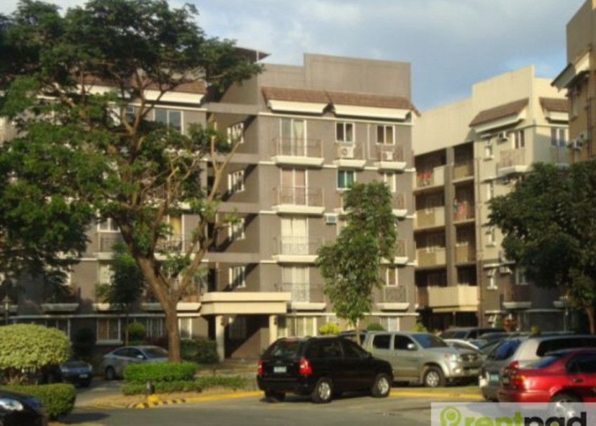 Condo - Sharing at BGC besides West McKinley Hills