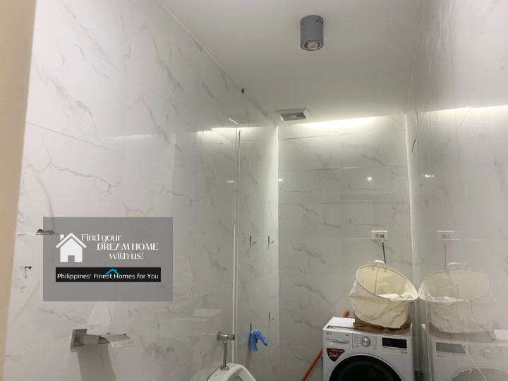 Commercial Space at Jaka Center Makati for Rent