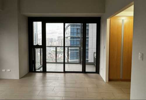 Last 4 Bedroom Penthouse Rent to Own Condo For Sale in Uptown Ritz BGC