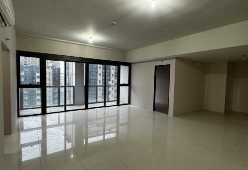 Last 4 Bedroom Penthouse Rent to Own Condo For Sale in Uptown Ritz BGC