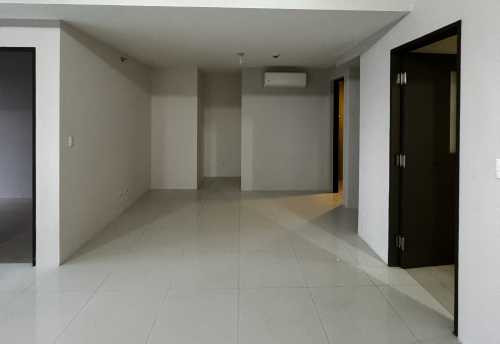 Last 4 Bedroom Penthouse Rent to Own Condo For Sale in Uptown Ritz BGC