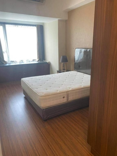 "Rush sale" Fully Furnished 1 Bedroom unit in Shang Salcedo Place (12C)