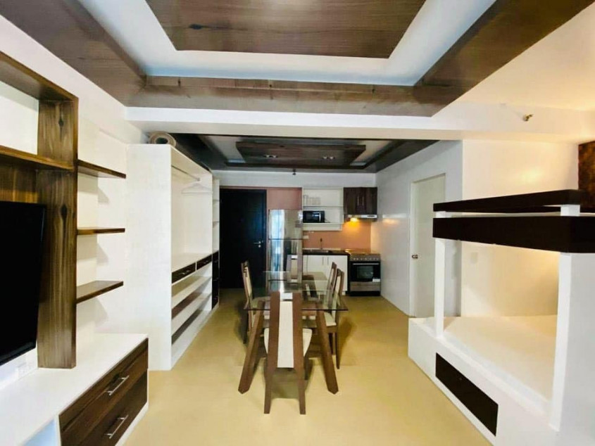 Clean Title RFO Furnished Studio Unit with Parking FOR SALE at Avida Towers Cityflex BGC Taguig