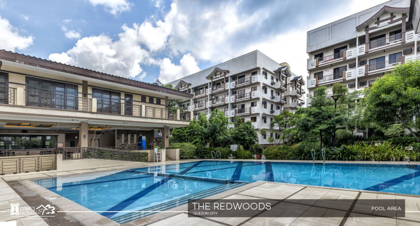 Redwoods, 2 Bedroom Condo Fairview QC Reduced to sell!