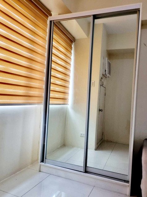 1 Bedroom Unit For Sale In Sampaloc Manila Near UST University Tower P. Noval