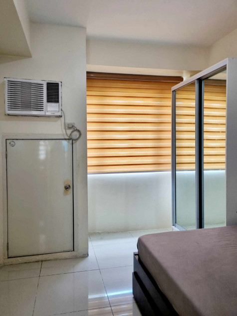 1 Bedroom Unit For Sale In Sampaloc Manila Near UST University Tower P. Noval