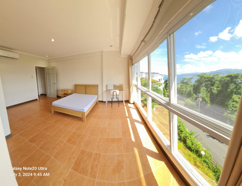 4-Storey Terrace Home In Upper Cubi, Subic Bay Freeport Zone