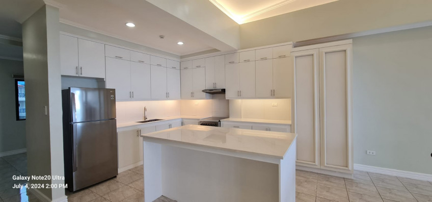 3 BR Penthouse Condo In Upper Cubi, Subic Bay Freeport Zone Zambales