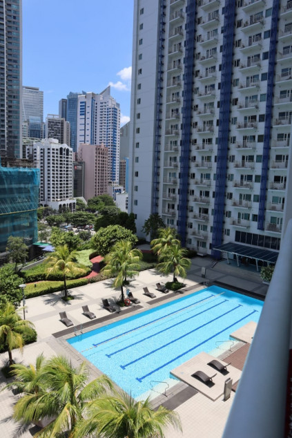 RFO Clean Title 1 BR With Balcony & Parking For Sale At SMDC Jazz Residences Makati