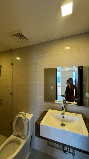 Rent To Own 2 Bedroom Loft Penthouse Condo For Sale in St. Mark Residences McKinley Hill