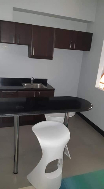 Clean Title RFO Studio Unit For Sale At Stamford Executive Residences McKinley Hill Taguig