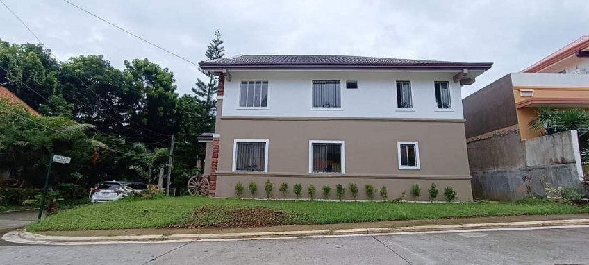 House And Lot For Sale At Greenwoods Dasmariñas, Cavite