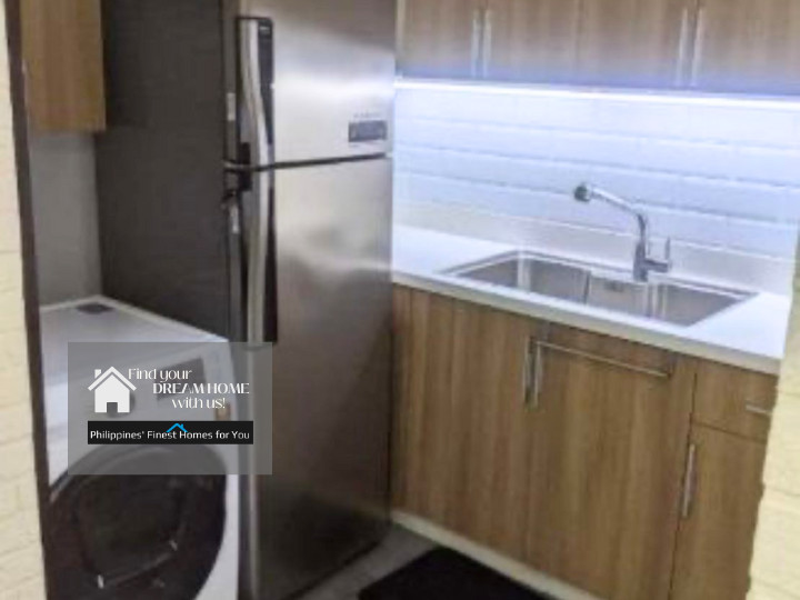 3BR Condo Unit At Forbeswood Heights BGC  For Rent