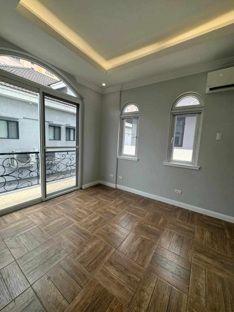 House for Rent Mckinley Hill Village