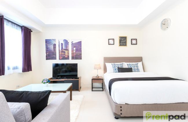 Fully Furnished Studio Unit In Icon Plaza, BGC For Sale (12G)