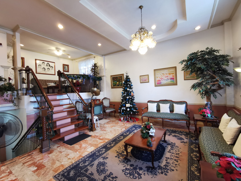 Sanville House and Lot for sale