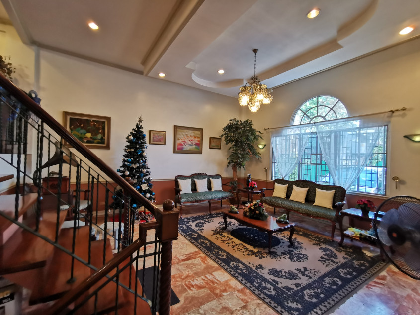 Sanville House and Lot for sale