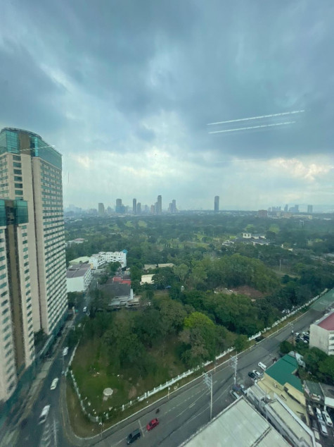 For Sale: Office space in Summit One Tower Shaw Boulevard Makati City