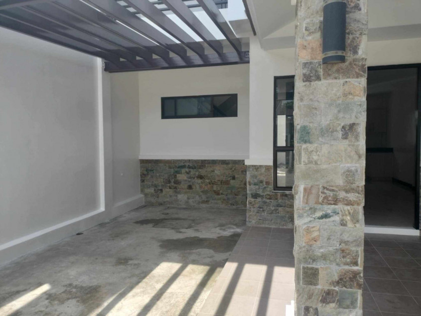 Argao Royal Palms 2BR House