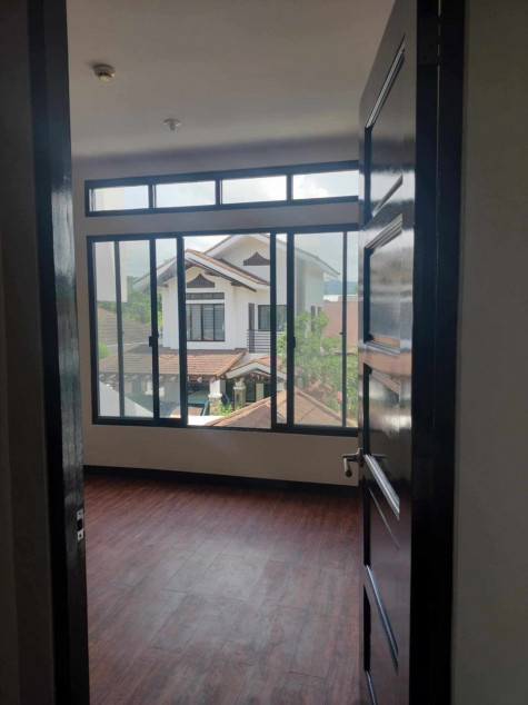 Argao Royal Palms 2BR House