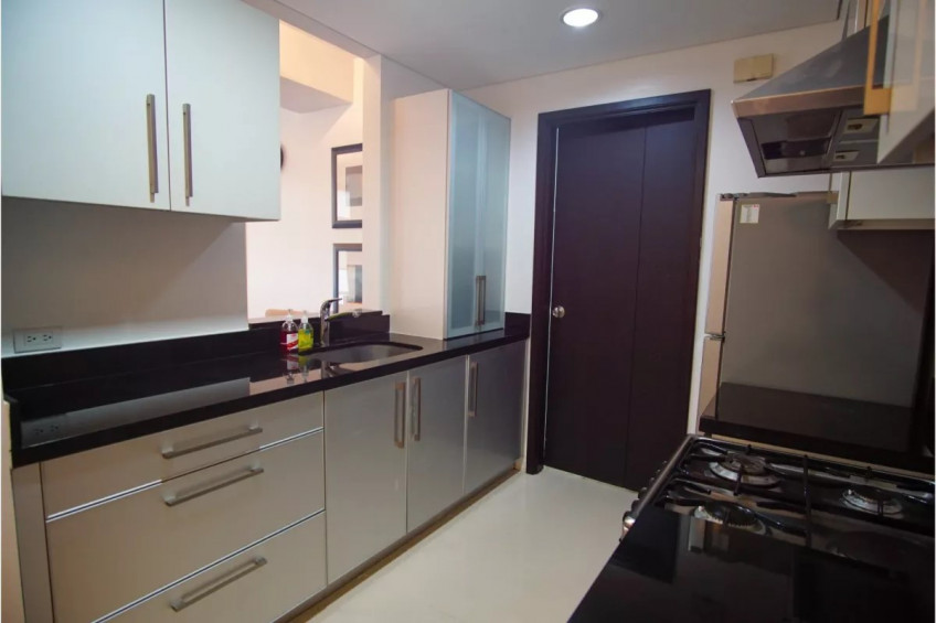 Condo Unit For Sale The Residences At Greenbelt Makati City 76 SQM 1 Bedroom 1 Parking