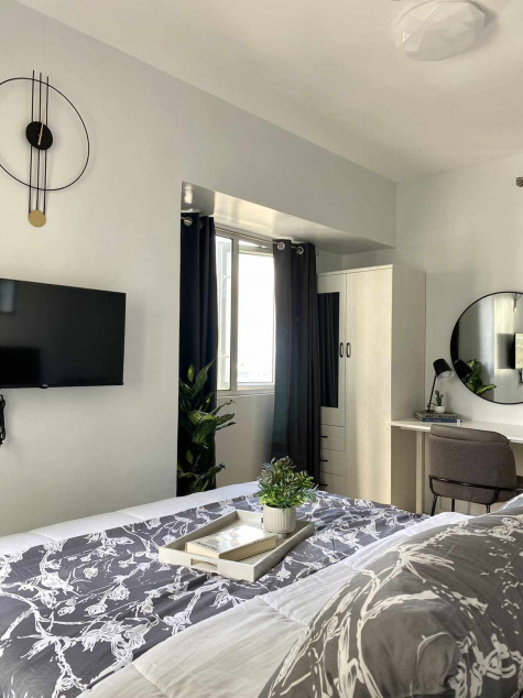 Beautifully Furnished One Bedroom Condo Unit At Avida Riala Tower 1, Cebu IT Park