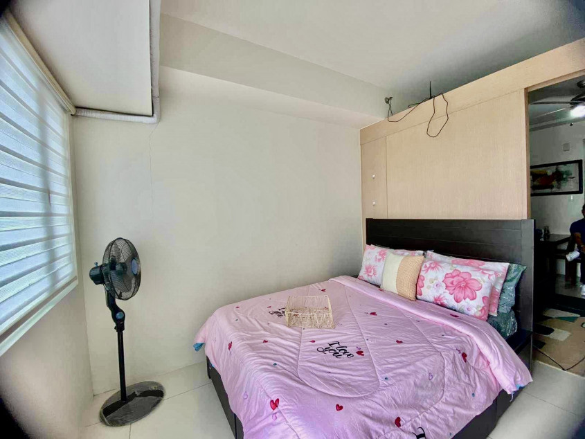 Wind Residences 1 Bedroom Condo For sale 38.98 SQM. Fully Furnished Facing Taal View With Balcony