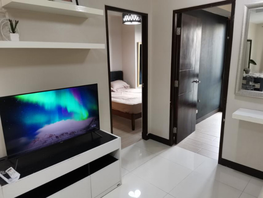 Clean Title Furnished 2BR with Balcony FOR SALE at Greenbelt Hamilton Legazpi Village Makati