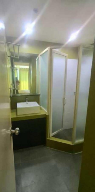 Clean Title RFO Furnished 2BR With Balcony For Sale At Fort Palm Spring BGC Taguig