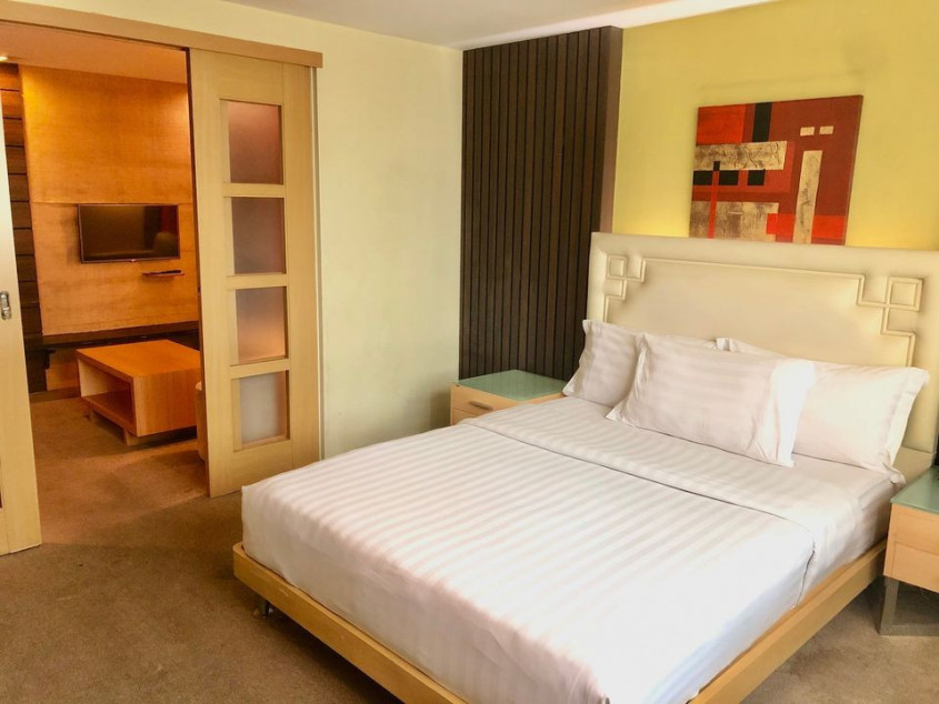 Swire Elan Greenhills, San Juan