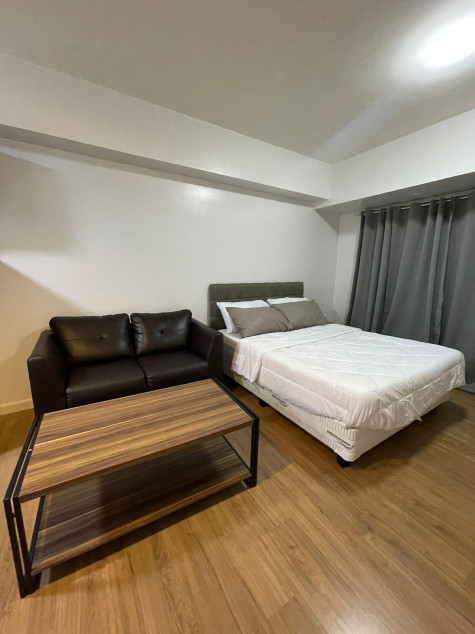 Clean Title RFO Furnished Studio Unit FOR SALE at Tower 3 of The Lerato Makati