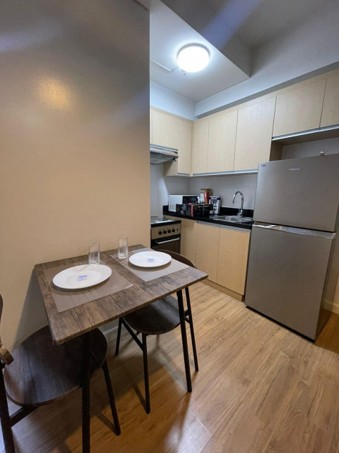Clean Title RFO Furnished Studio Unit FOR SALE at Tower 3 of The Lerato Makati