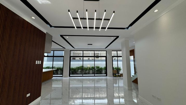 6 Bedroom, Brand New House and Lot in Filinvest East along Marcos Highway Antipolo