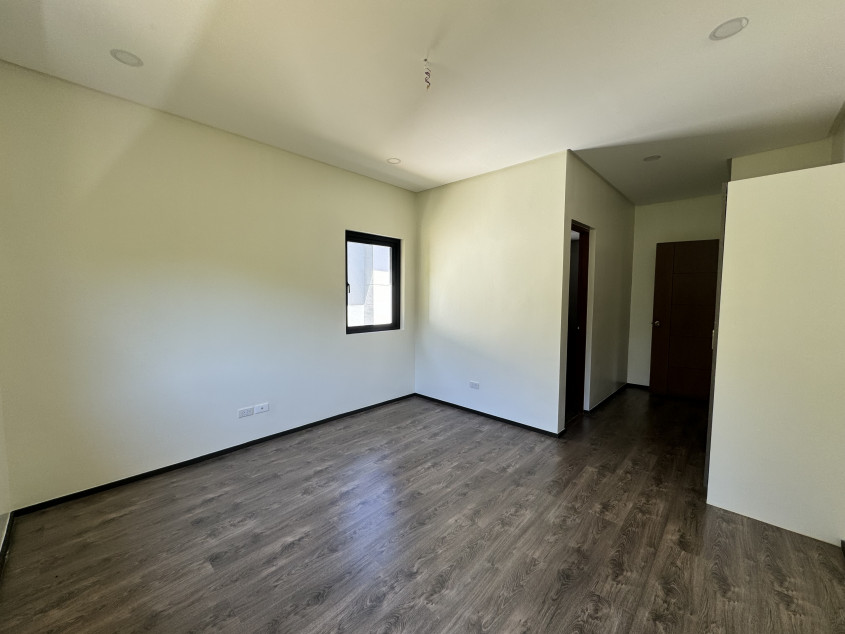 14.4M House and Lot in Sun Valley Antipolo