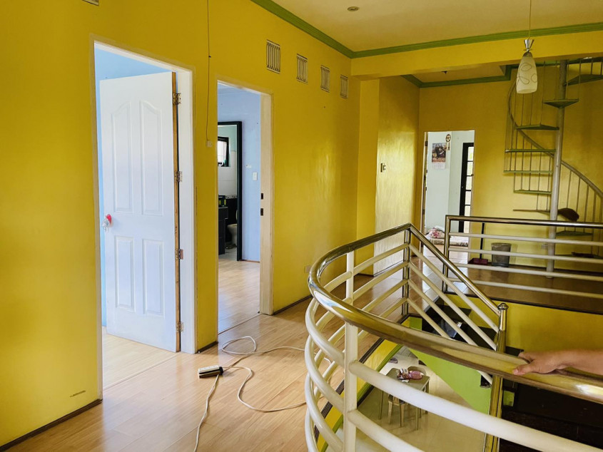 House and Lot Foreclosed Property for sale in Town and Country Dasmarinas Cavite